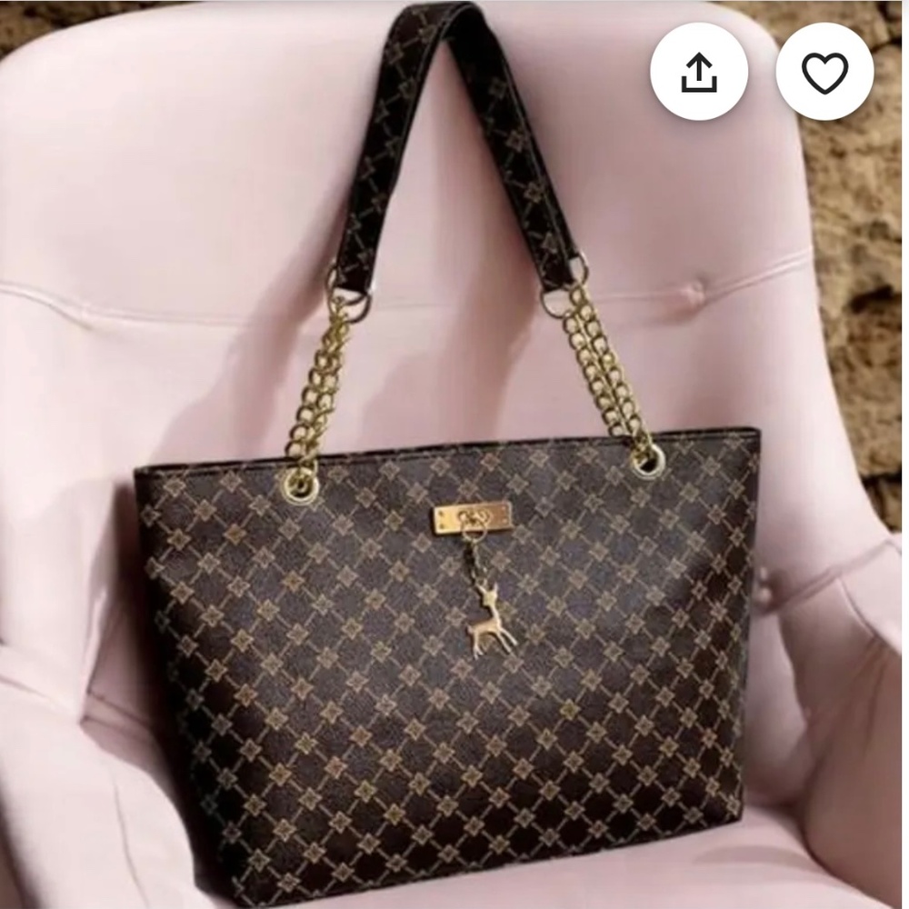 LaRue Chic Monogram Tote Bag - NEW